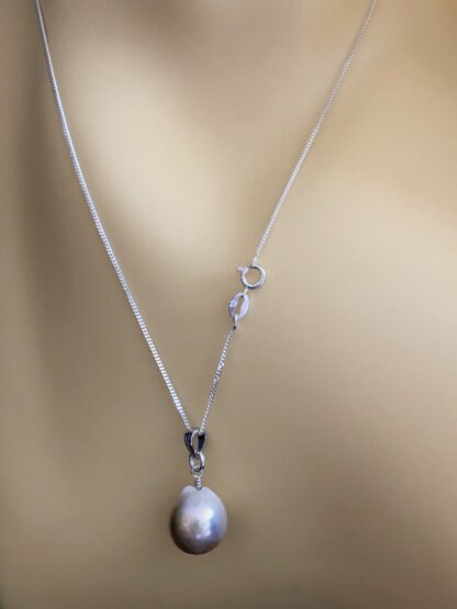 Image for metallic freshwater pearl pendant 4