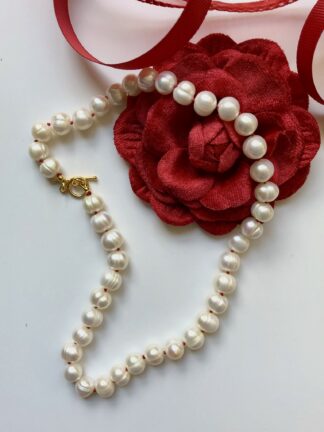 Image for Red knot pearl necklace 1