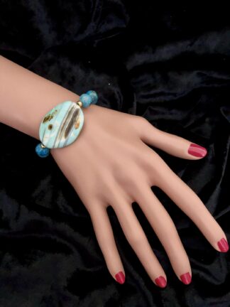 Image for Aqua blue agate twist bracelet 1