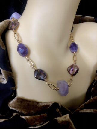 Image for Mother of Pearl and Amethyst necklace 6