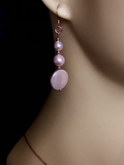 Image for Shell Pearl Coin Earrings 3