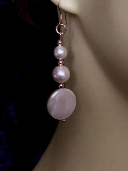 Image for Shell Pearl Coin Earrings 4