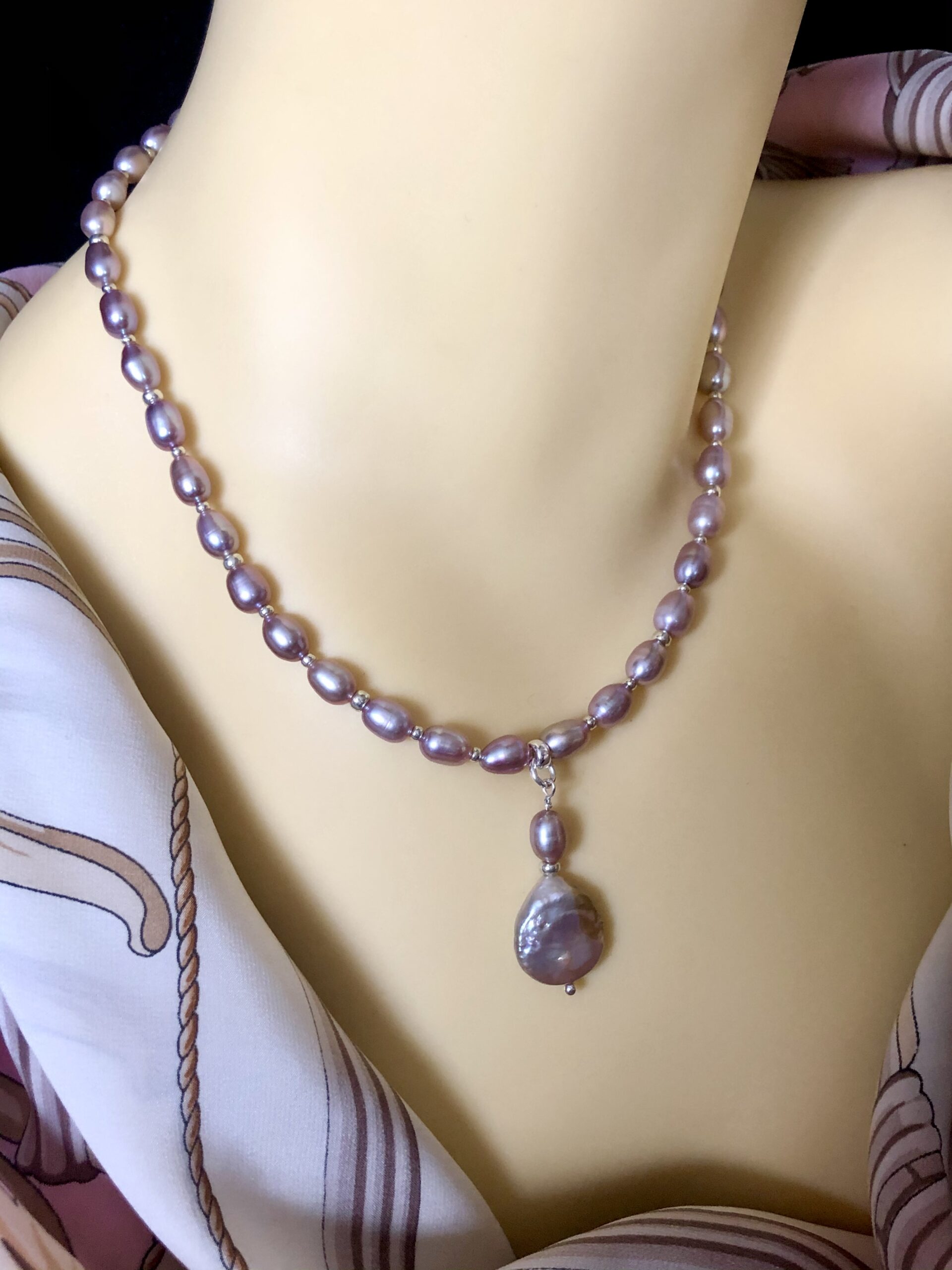 Large Hole Pearl Lavender Champagne 2.5mm Drill Hole Pearl Necklace  Freshwater Pearl 15.5″ Full Strand PRP380 - BeadsCreation4u