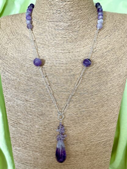 Image for Amethyst and silver station necklace 1